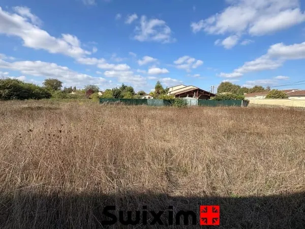Le Taillan-Médoc - Terrain à bâtir de 582 m² - Exclusivité