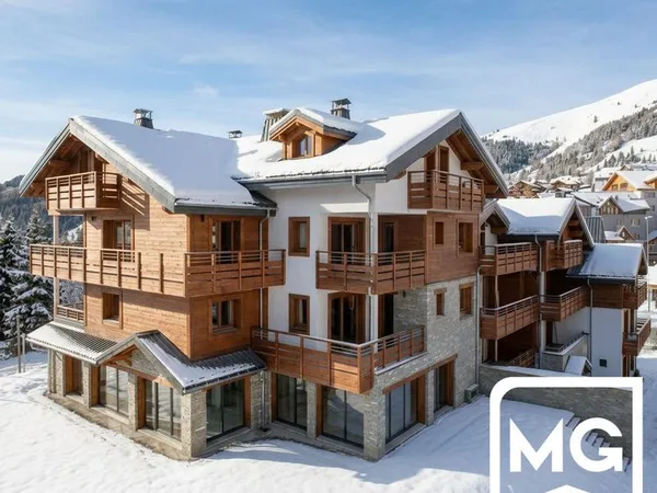 Local 230 m² Huez
