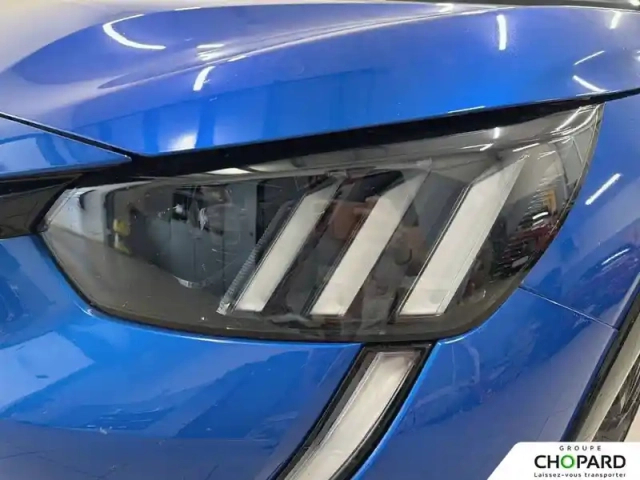 Peugeot 208 puretech 100 s&amp;s eat8 — photo 23