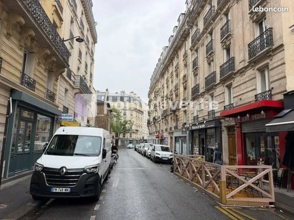 Local commercial 13 m²