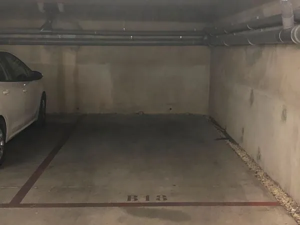 Location parking sécurisé proche Stade de France