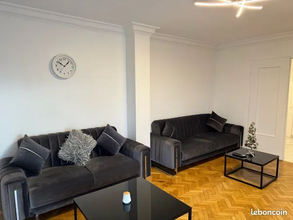 Appartement à louer - Decines Charpieu