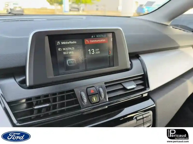 Bmw Serie 2 active tourer 216i 109 ch — photo 20