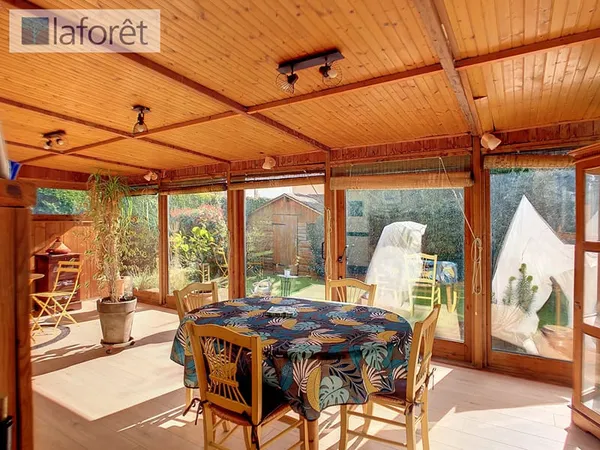 A Vendre - Maison Pontivy 7 pièce(s) 133 m2