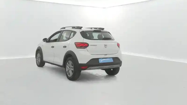 Dacia Sandero tce 90 - 22 — photo 3