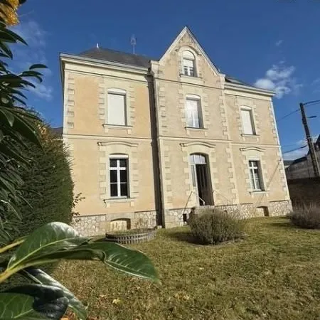 Maison 10 pièces 174 m²