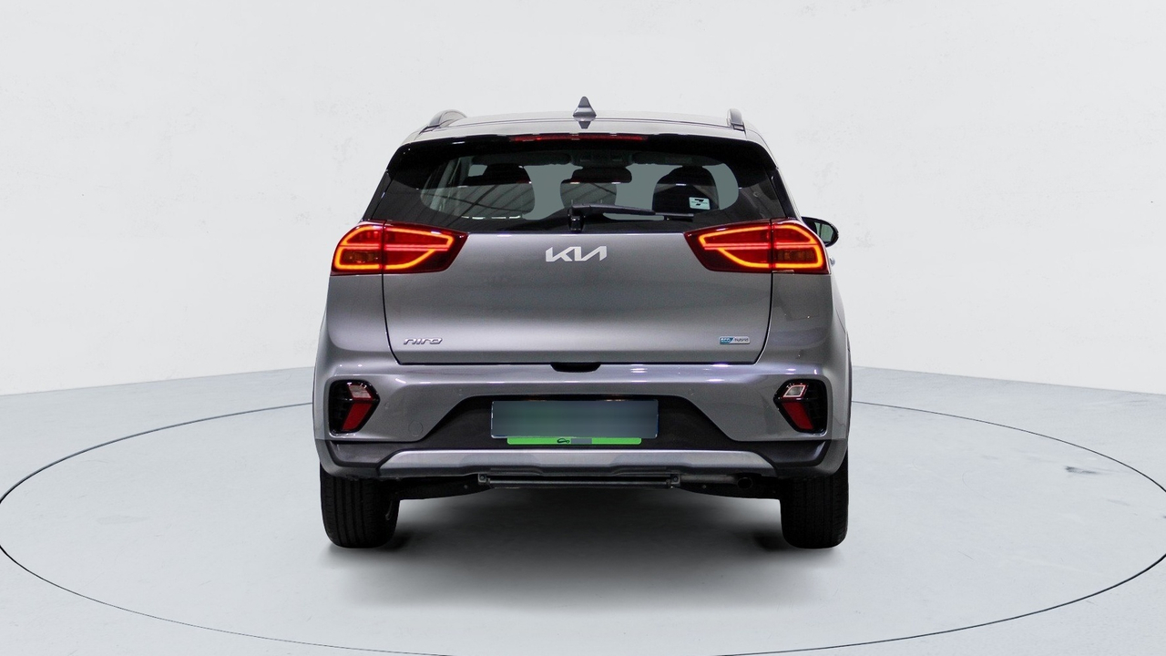 Kia Niro — photo 4
