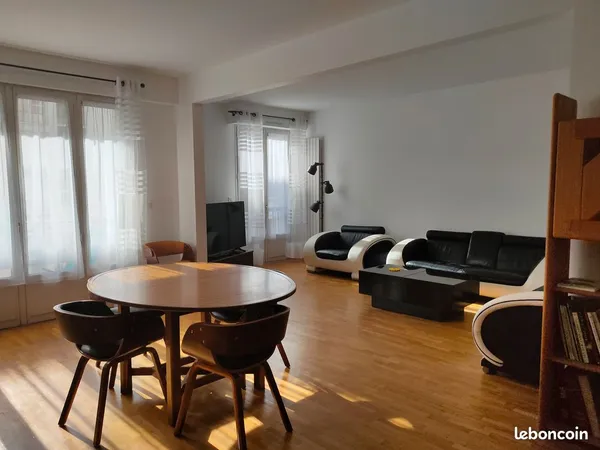 Appartement - 3 chambres - 120 m²