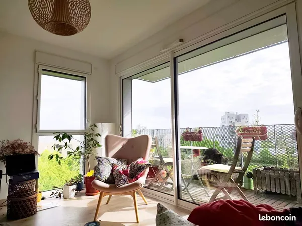 Vente - La Courrouze - T3 69 m² lumineux, 6e étage, vue sur parc, Terrasse, parking en sous-sol