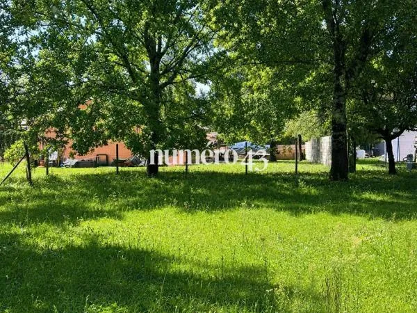 Vends terrain à bâtir - 762 m² - Saint-Laurent-Médoc 33112