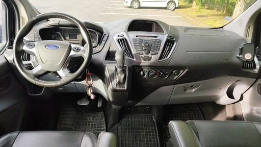 Ford Tourneo Custom 290 L1H1 2.0 TDCi 170ch - Sport – 2017 – 140597 km – Diesel – Boîte Automatique — photo 26
