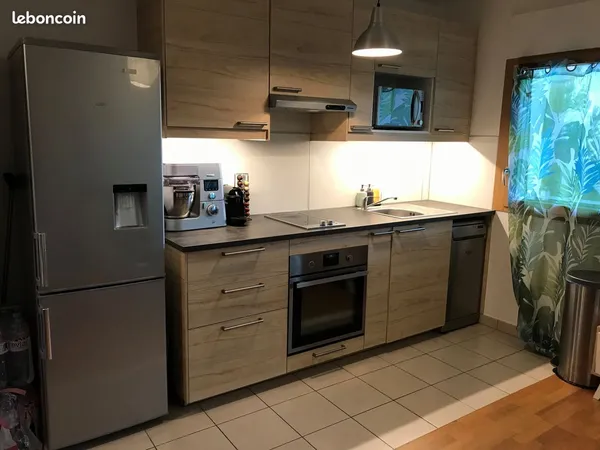 Appartement 2 pieces 46m2, parking, cave - 1er etage