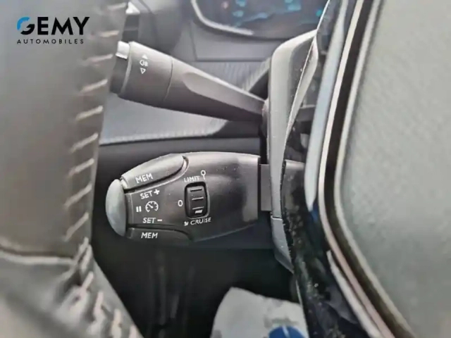 Peugeot 208 electrique 50 kwh 136ch — photo 20