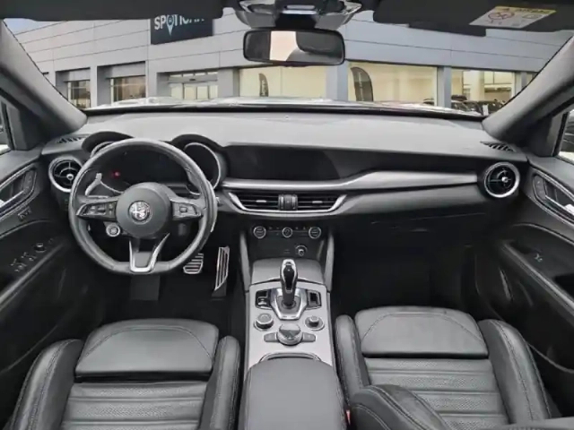 Alfa Romeo Stelvio 2.2 diesel 160ch veloce at8 — photo 9