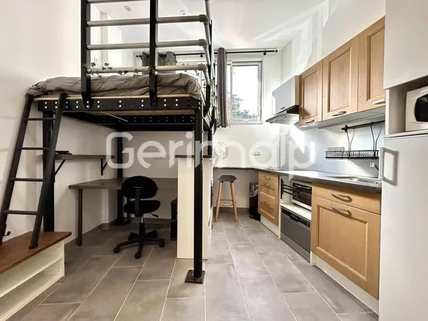 Studio 1 pièce 17 m²