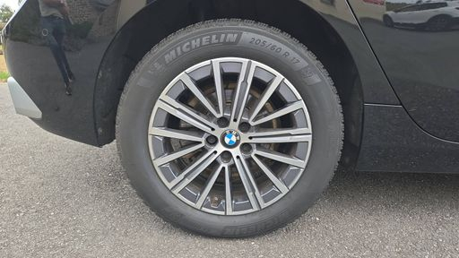 BMW Serie 2 Active Tourer 218i 136 BVA - Luxury – 2023 – 85769 km – Essence – Boîte Automatique — photo 24
