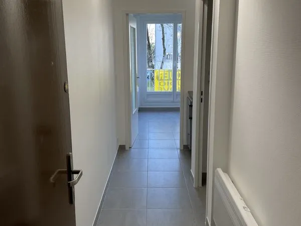 Studio 1 pièce 19 m²