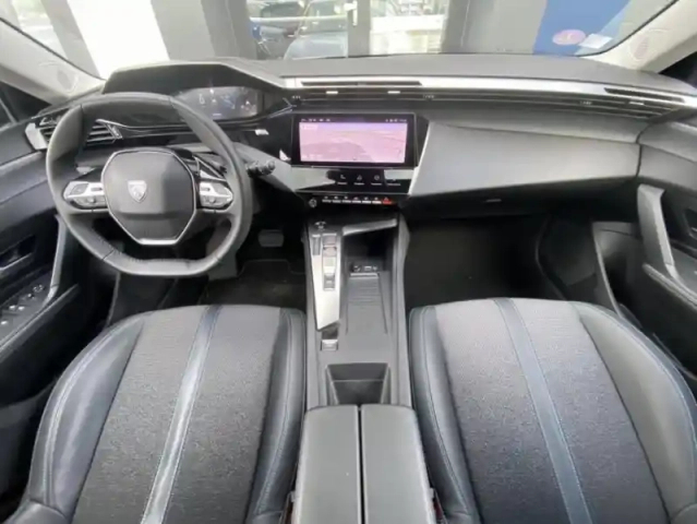 Peugeot 308 iii puretech 130 s&amp;s eat8 allure pack — photo 6