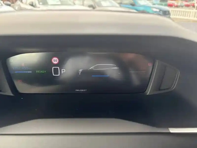 Peugeot 2008 electrique 54 kwh 156 ch — photo 10