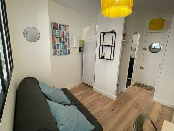Studio à vendre St Cloud centre neuf