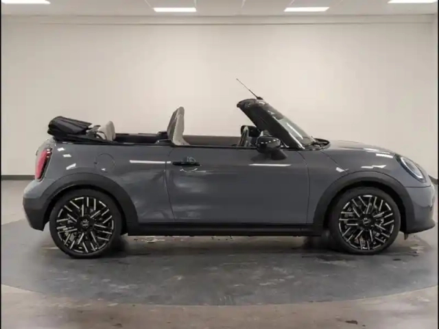 Mini Cooper cabrio s 204ch favoured dkg7 — photo 4