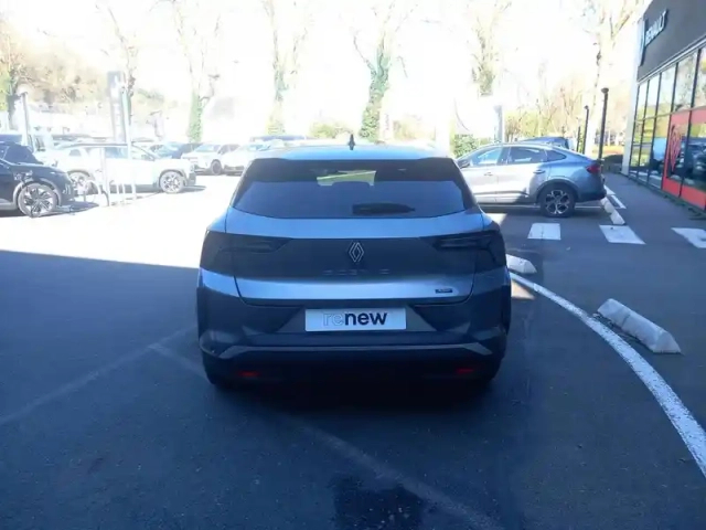 Renault Scenic e-tech electrique 220 ch grande autonomie — photo 21
