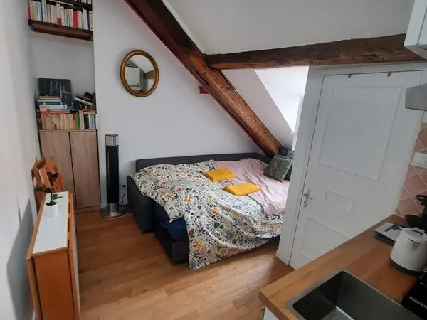 Vente studio rénové Paris 9